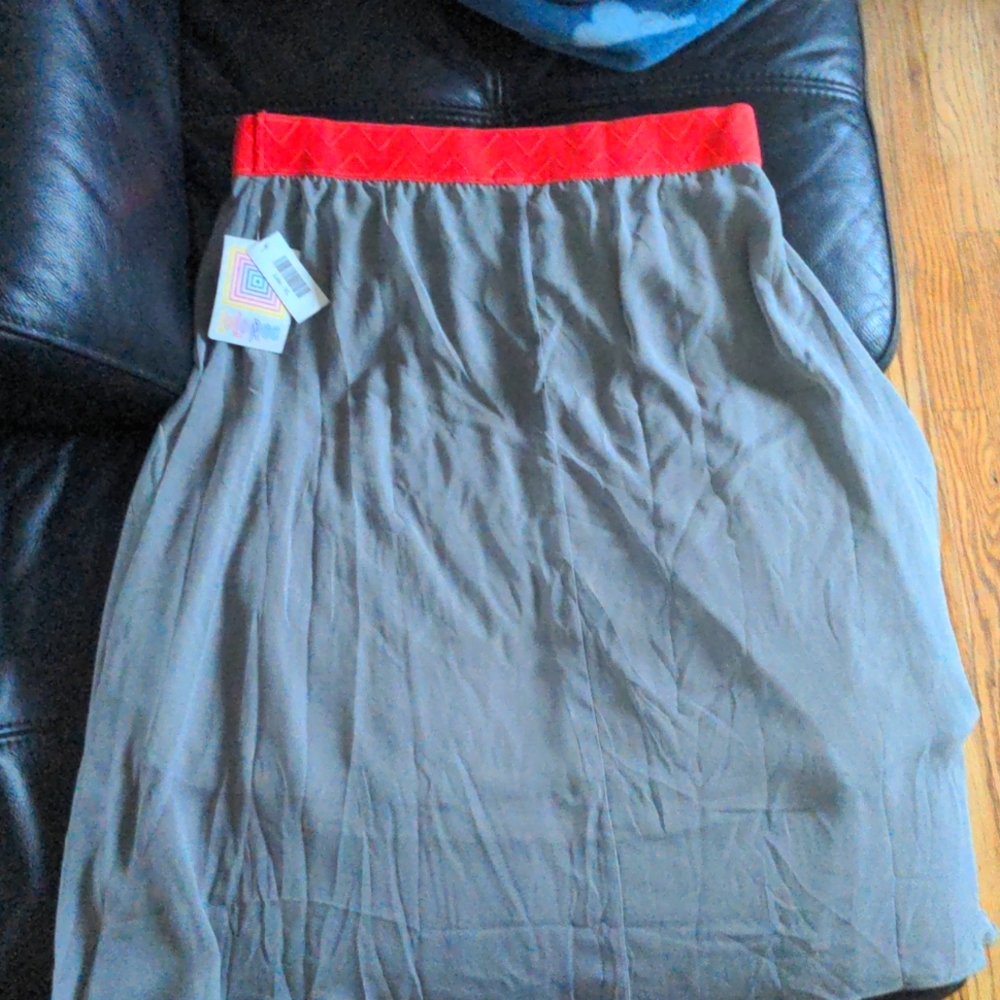 NWT XL LuLaRoe Lola Grey Skirt